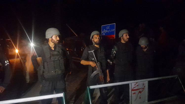 İki nükleer güç Hindistan ile Pakistan arasında sıcak çatışma: Füzeler peş peşe ateşlendi 17
